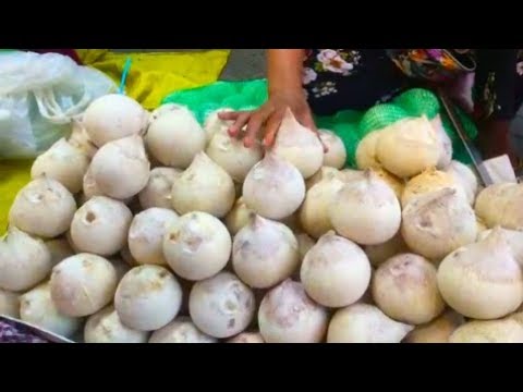 Food Tour In Phnom Penh - A Walk Around Market Food In The City - Cambodia (country) Video