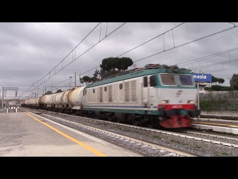 E652.175 + Treno del vino [MRS 68364 VILLA SAN GIOVANNI BOLANO - FAENZA] in transito a Pomezia