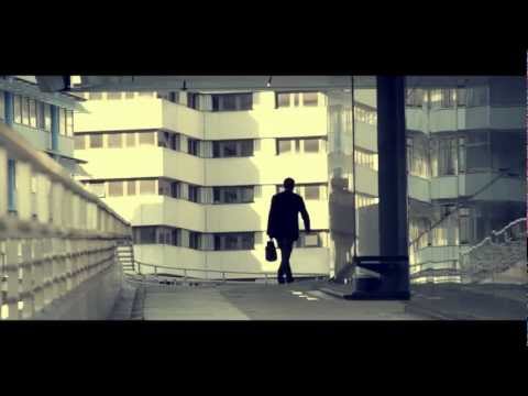 DRBX - " ÊTRE UN HOMME " [Clip Officiel]