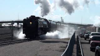 preview picture of video 'UP 844 Departing North Platte, NE 5-15-2012'