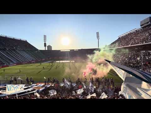 "La Pandilla de Liniers - Velez vs Huracan - Entrada final de campeonato 2024" Barra: La Pandilla de Liniers &bull; Club: Vélez Sarsfield