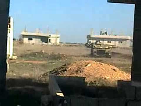 اشتباكات بين لواء أهل السنة وقوات النظام على الحاجز الشمالي لبلدة عتمان في ريف درعا