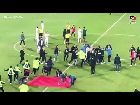 ما لم تراه خناقه شوارع بين لاعبى الاهلى والزمالك بعد فوز الاهلى ببطولة افريقيا