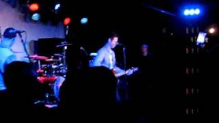 Bouncing Souls - The Fall Song @ The Stone Pony 2/11/11