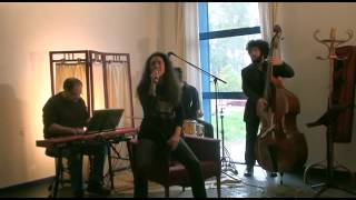 Come On In My Kitchen - Travieso Quartet