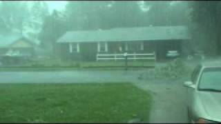 preview picture of video 'Rain In Booneville, AR June 12, 2009'