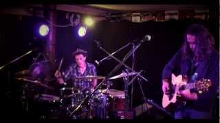 Bones!-HD.m4v Swamp Thing Live