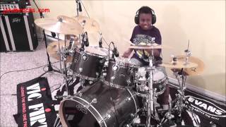 Metallica - Enter Sandman, 9 Year Old Drummer, Jonah Rocks.