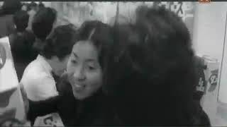 昭和48年 1973年「第一次オイルショックの時のトイレットペーパー売り切れ騒動」