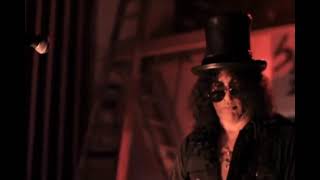 Slash - Recording &quot;Shots Fired&quot; Track (Feat. Myles Kennedy &amp; The Conspirators)