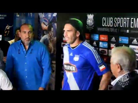 Volvió Denis Stracqualursi para reforzar al Bombillo