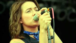 Brandi Carlile - Before It Breaks