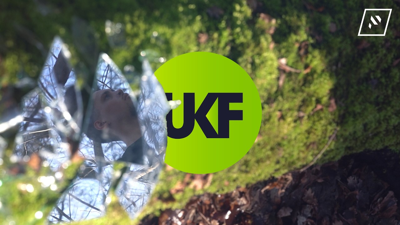 [BORDERS] - Shattered