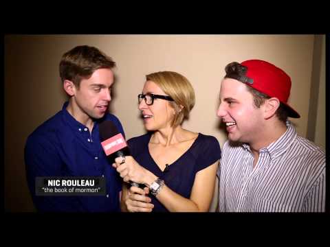 Susan Blackwell Goes Side by Side by Crazy B'way Fans & Even Crazier B'way Stars at the Flea Market