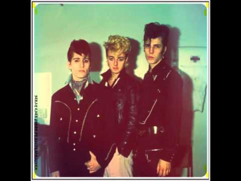 Stray Cats - Cut Across Shorty