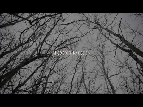 Hermitess - Blood Moon