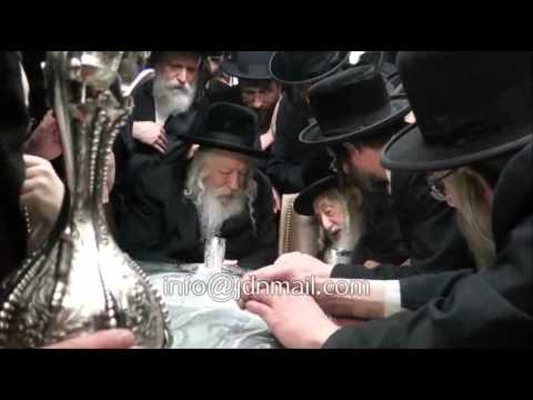 Gerer Rebbe Visiting Skulen Rebbe - Shevat 5775