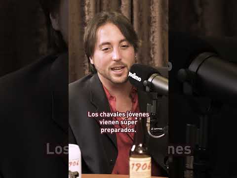 "Los chavales jóvenes vienen super preparados" Entrevista al guitarrista flamenco Paco Soto.
