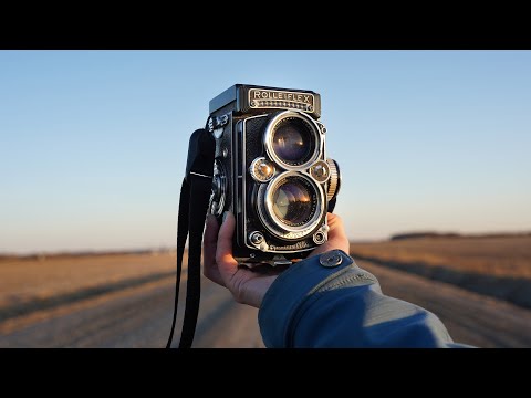 Photographing Dirt Roads with the Rolleiflex 2.8e