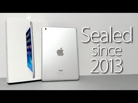Unboxing a BRAND NEW iPad mini 2 - 12 Years Later!
