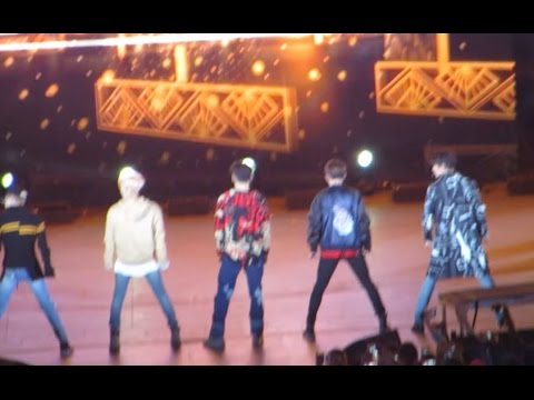 [fancam] 160507 SHINee - Sherlock ending + Intro + 방백 (Aside) + View @ KMF 2016 Hollywood Bowl