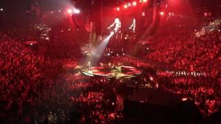 Revolt - Muse live - Drones tour - Mediolanumforum Assago - Milano 15/05/2016 - Video HD.