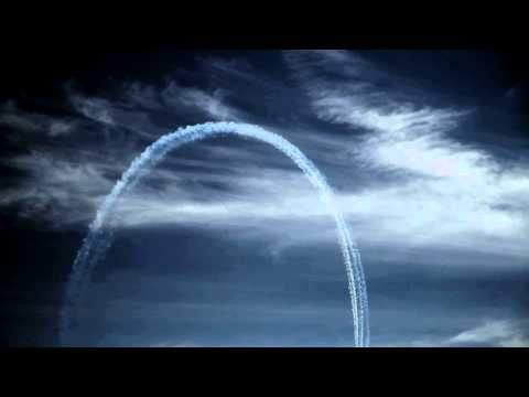 Snowbirds at Toronto Exhibition 2012.mov