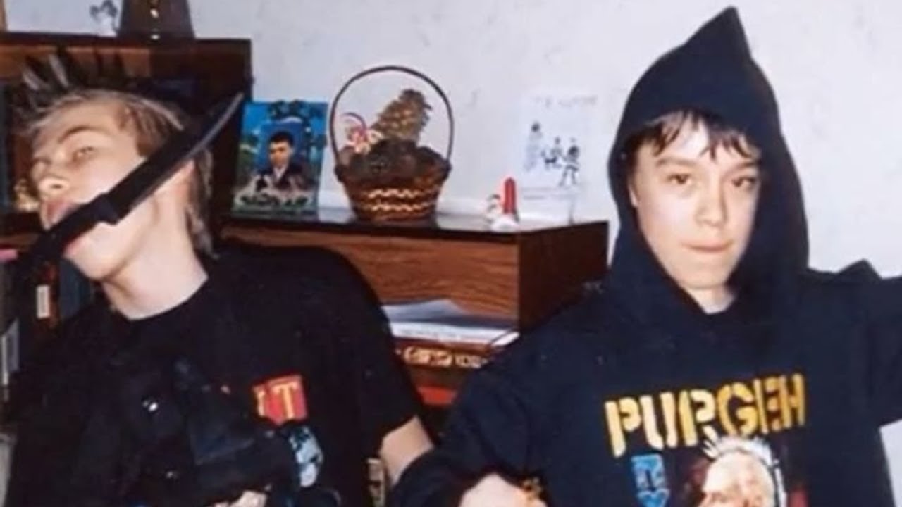 OS MANÍACOS DA ACADEMIA - ARTYOM ANUFRIEV E NIKITA LYTKIN