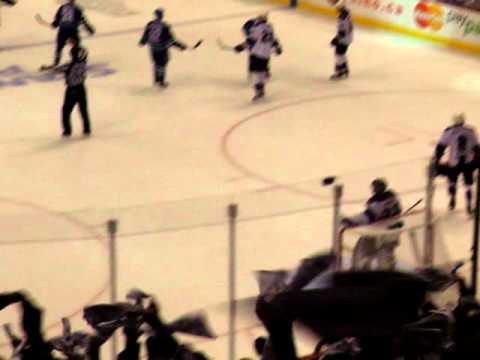 Canucks VS. Kings 2010 NHLPlayoffs Round 1 Game 5