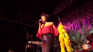 Melek Mosso - Hiç Işık Yok l Canlı Performans - Hypnose 2018