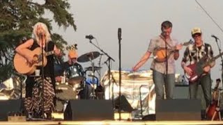 Emmylou Harris - Orphan Girl (Gillian Welch) live 7/17/2021 Whitefish, Montana