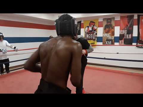 Sparring Kaywann Sistrunks Luis Quintero
