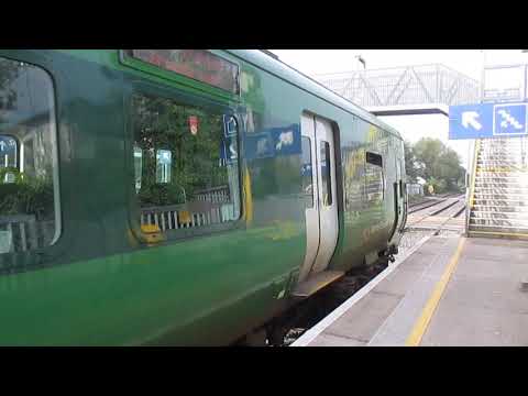 IE 29000 Class DMU 29419 Arriving At Ashtown Bound For Dublin Connolly Includes A Toot Of The Horn !
