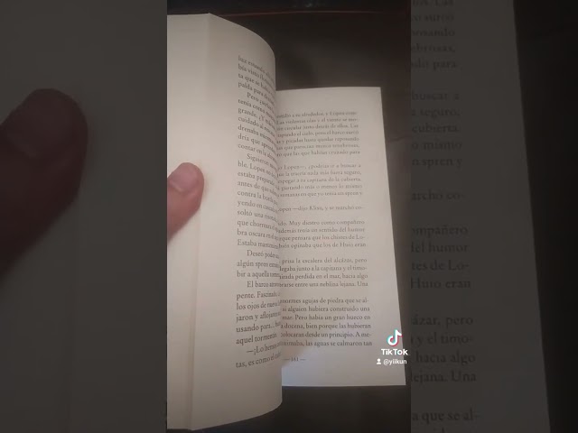 Vídeo relacionado con Esquirla del Amanecer: Una novela de El Archivo de las Tormentas (Nova): 3.5