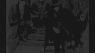 The Sisters Of Mercy - Good Things (Basement Demo 1981)