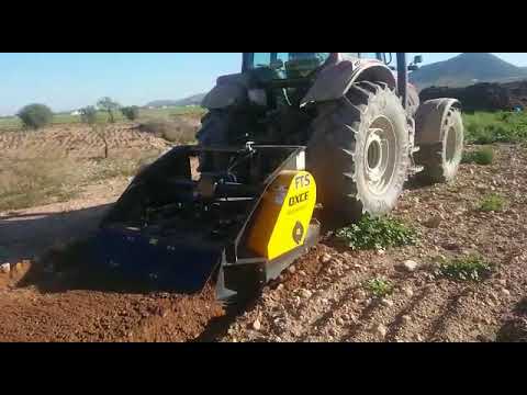 Agri World srl - FTS-180.02 Stones crusher with tools