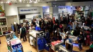 Nintendo World Holiday Experience 2013 with Mario and Luigi