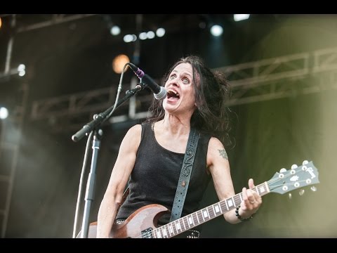 Babes in Toyland - Bruise Violet (Live at Rock The Garden)
