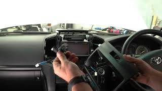 200 series 2007-2015 Dash pull apart