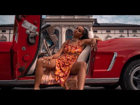 Royane - Click (Prod. JuniorParis) OFFICIAL MUSIC VIDEO