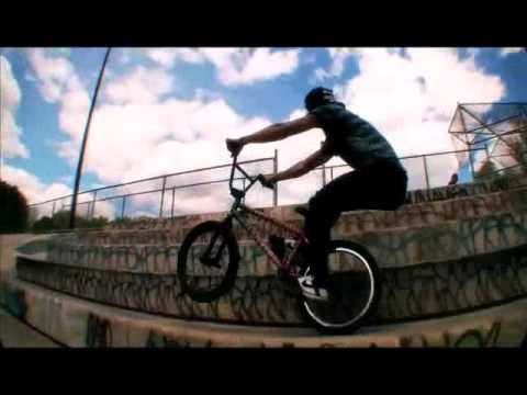 Garrett Reynolds Nike 6.0