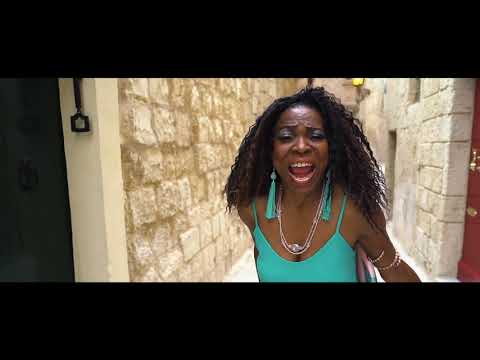 Lori Glori & Melchior Sultana - Let Me Go (Official Music Video)