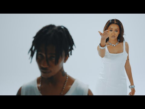 Emtee - WAKE UP (feat. Nanette) / WAR (Official Video)