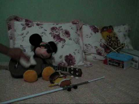 mickey,spongebob,monkey sing a song