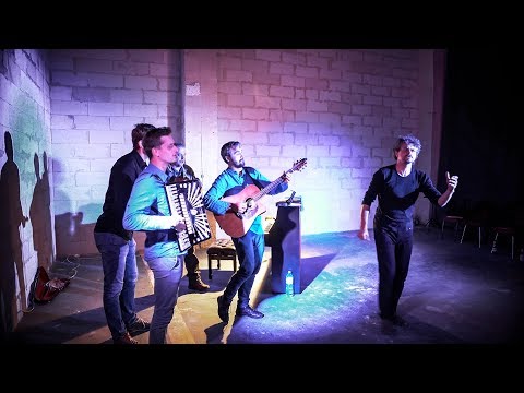 Vořešákův Krakowský Kabaret: Tango Apaszowskie (Live @Krakow)