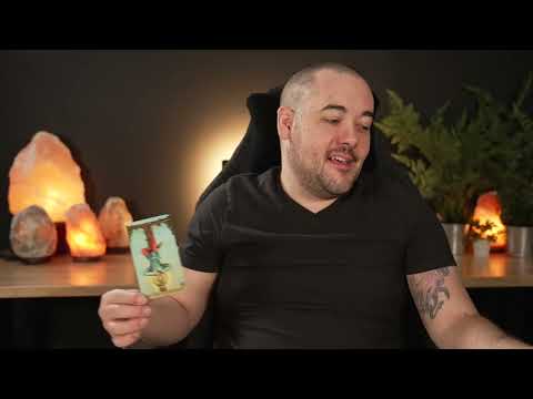 Taurus "Critical That You Do Not Give Up On This!" April 2022 Bonus Tarot