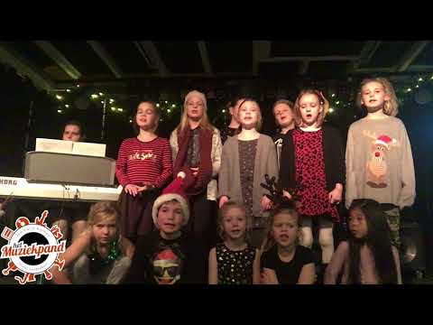 Kerstfilmpje kinderkoor Het Muziekpand 2017