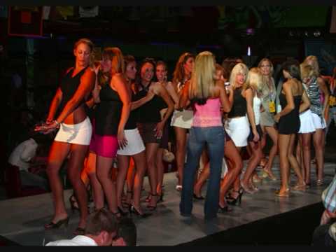 4x4 bassline - just dance