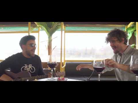 Tu Otra Bonita - Algo que ya ft. Funambulista (Videoclip Oficial)