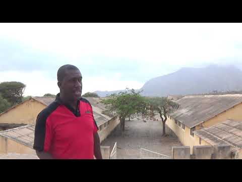 Tarrafal Tchombo Prisão Negra - Mpetchú Projecto Resgate Historia do Tarrafal Guia Turístico Mário